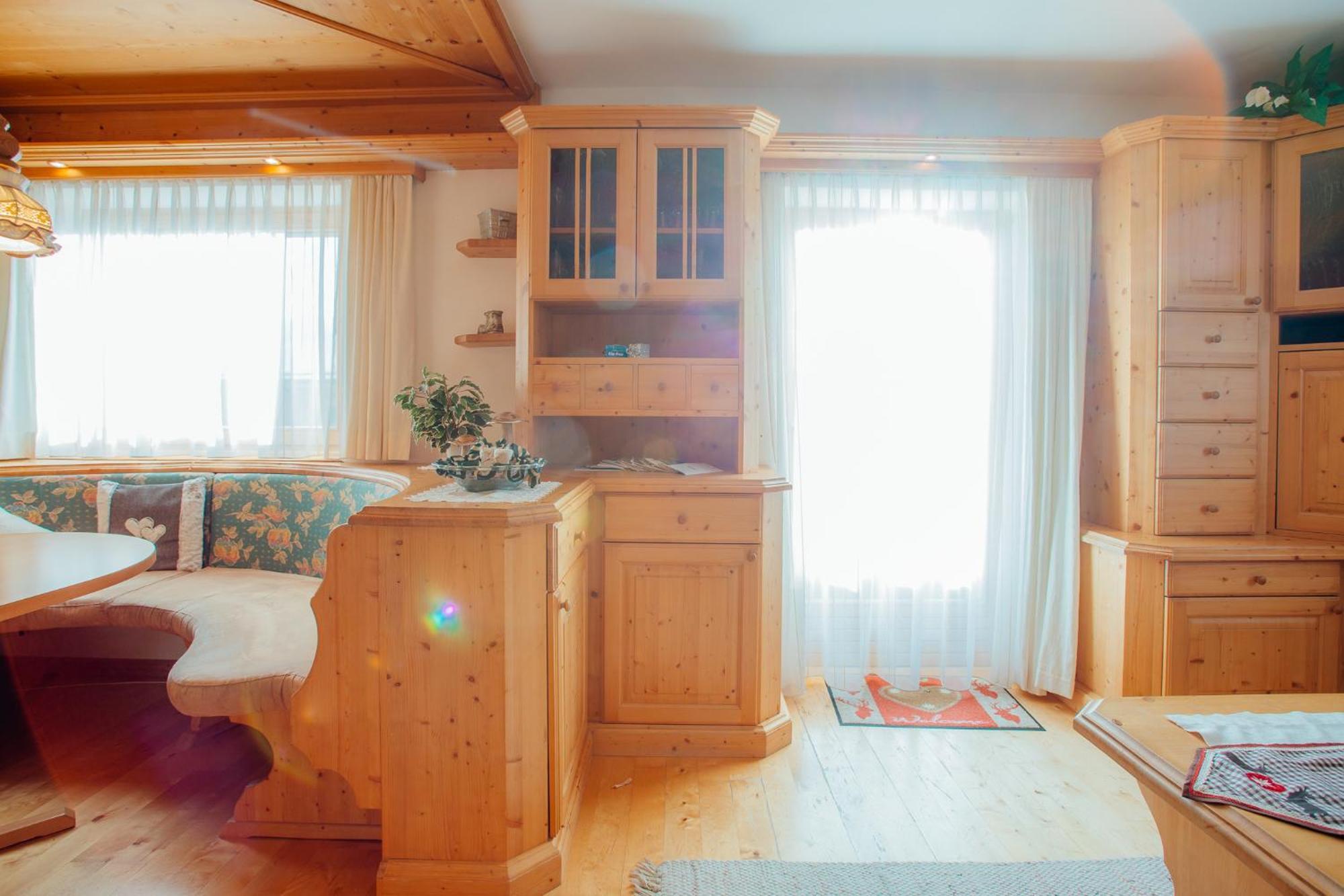 Appartement Seppi By Monicare Seefeld in Tirol Exteriör bild